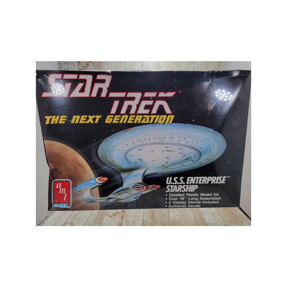 Star Trek U.S.S. Enterprise Starship By Ertl AMT Model Unopened New In The Box
